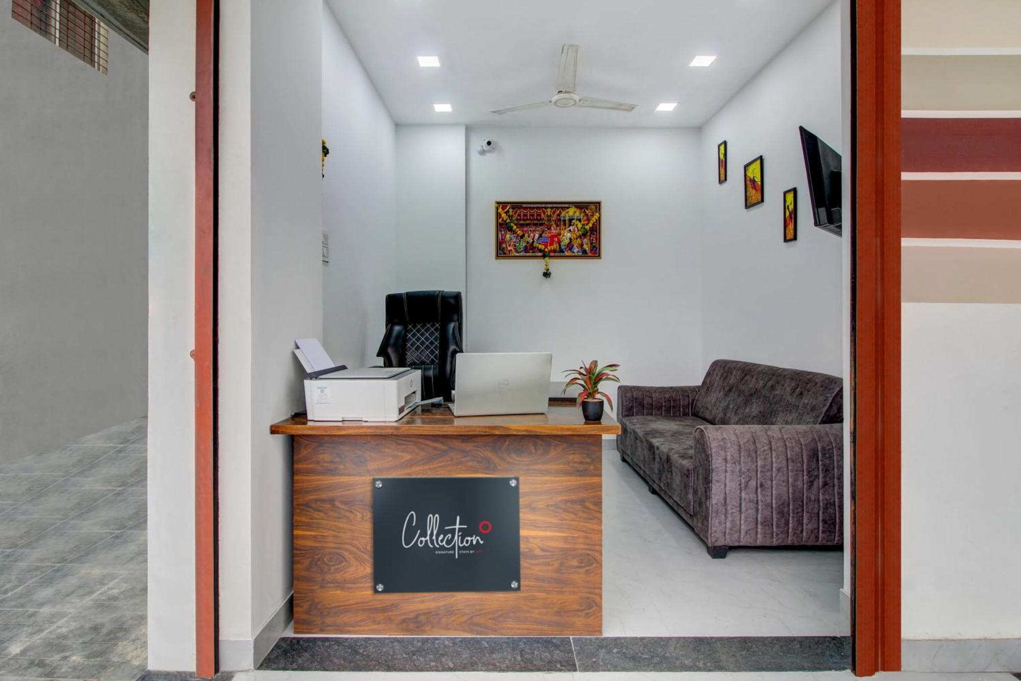 Collection O Crystal Hotel Pimpri-Chinchwad ภายนอก รูปภาพ